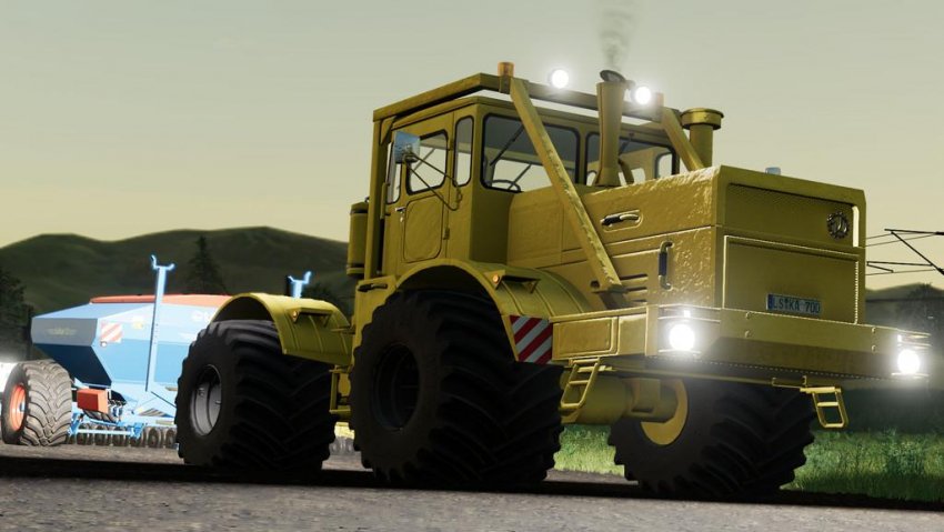 Кировец К-700А