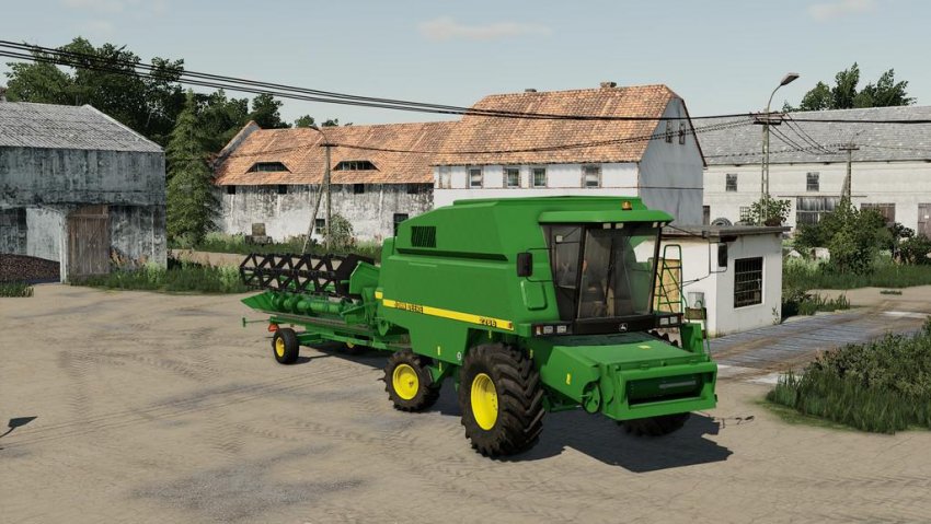 John Deere 2266